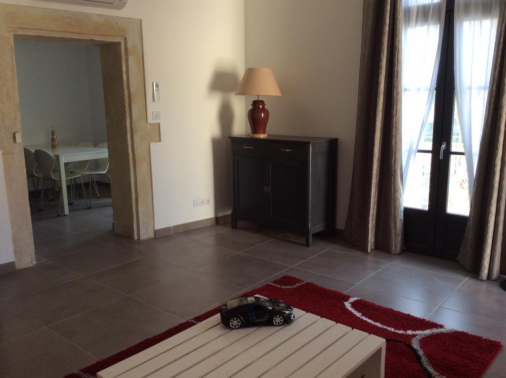 La Maison D'Estelle Apartment Laverune Luaran gambar